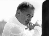 Víctor Manuel “Vivir para cantarlo”