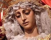La Infanta Elena, madrina de la coronación de Regla
