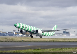 La aerolínea alemana Condor ofrecerá tres vuelos diarios entre Barcelona y Fráncfort a partir de mayo de 2026