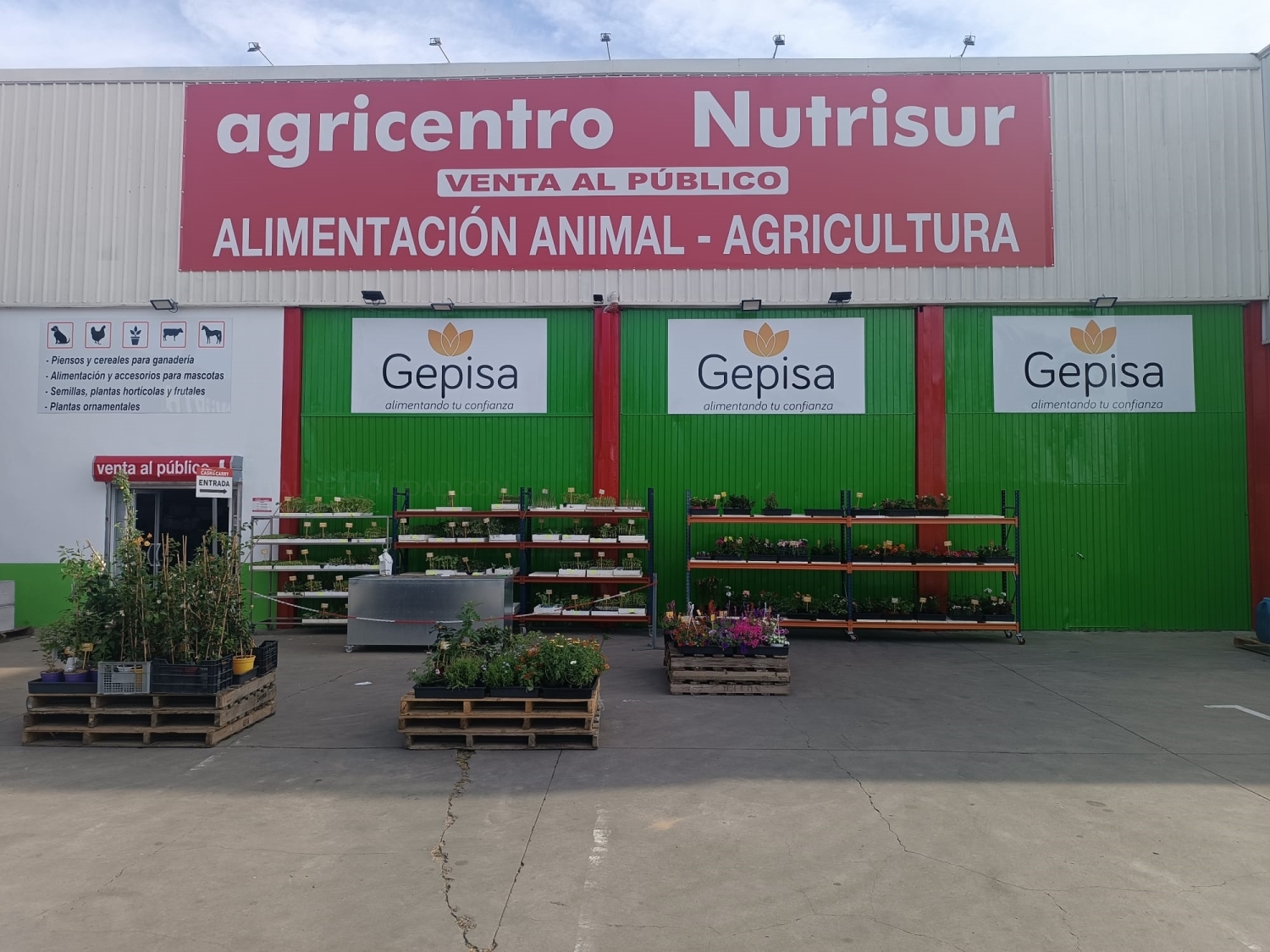 piensos ganadería mérida, cereales ganadería mérida, mascotas mérida, semillas mérida, plantas hortícolas mérida, plantas frutales mérida
