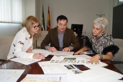 Los premios Otaex 2015 galardonan el proyecto urbanístico de remodelación de la plaza de Navalvillar de Pela