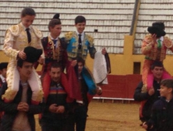 Éxito de los alumnos de la Escuela de Tauromaquia de la Diputación en la clase práctica celebrada en Jerez de los Caballeros