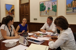 El ayuntamiento estudiará una bonificación en las tasas e impuestos municipales para las familias numerosas