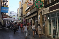 El paro baja en julio en 215 personas con relación al mes anterior y se sitúa en 7.332 personas
