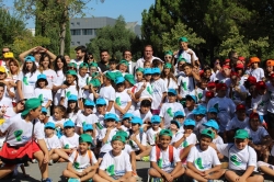 Unos 250 jóvenes clausuran los Espacios Educativos Saludables, en el parque de Las VII Sillas