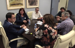 El presidente de la Diputación pide a la ciudadanía que haga suya la petición de un tren que vertebre Extremadura