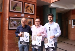 La exposición “Objetivo natural. Los otros pobladores de la dehesa”, eje central de las actividades del Mes de las Aves.