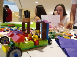 Estudiantes de Bachillerato participan en Mérida en un evento de prototipado, dentro del programa piloto ‘Youthemprende’