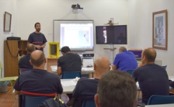 Acción formativa en el CPEI sobre rescate por abejas y avispas