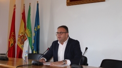El alcalde destaca que en dos años de gobierno se ha conseguido asentar “el modelo de ciudad que queremos para Mérida”