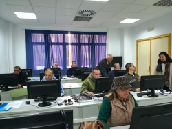Fundación Caja Extremadura y Cáritas colaboran en un proyecto de exclusión social en el Cerro de Reyes,