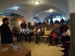 Se presenta la Guía de Plantas de Parque y Jardines.