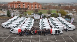 La Diputación de Badajoz entrega otros 44 vehículos eléctricos a municipios de la provincia