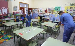 Los colegios de Mérida reforzarán su limpieza y contarán con conserjes «permanentes» para afrontar una vuelta segura