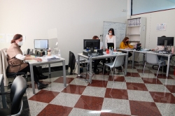 La oficina de tramitación de ayudas al sector turismo y hostelería ha recibido un total de 240 solicitudes
