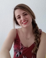 Teresa Zurdo: "Animo al que le guste escribir, que alimente esa pasión"