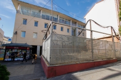 El equipo de Gobierno ampliará la Puerta de la Villa al convertir el actual solar vallado en espacio público para el disfrute de vecinos y vecinas y t