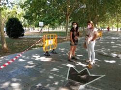 El parque de las VII Sillas acoge un circuito urbano de psicomotricidad para fomentar el juego al aire libre