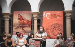 Carmen Yañez tilda de “magnífica” la 67 edición del Festival de Teatro en la presentación de la última obra