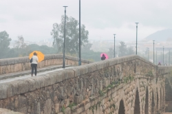 Aviso amarillo por lluvias hasta la medianoche de mañana sábado