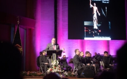 El alcalde, Antonio Rodríguez Osuna, anima a los cofrades a “empujar entre todos el carro de la ilusión” de cara a la Semana Santa