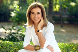 Carmen Posadas presentará «La leyenda de La Peregrina» en la Feria del Libro de Mérida