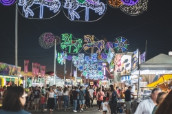 El ayuntamiento instalará un hilo musical en el recinto ferial con la misma música y con regulación de decibelios para las atracciones