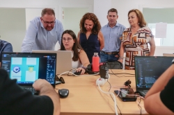 El nuevo Centro Social de San Lázaro aglutina los programas municipales de formación, con la Escuela Digital, y acción comunitaria
