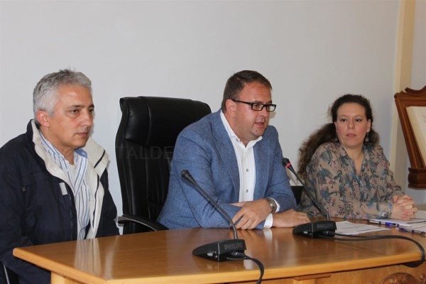 El Ayuntamiento de Mérida readmitirá a los trabajadores que fueron despedidos por el anterior gobierno