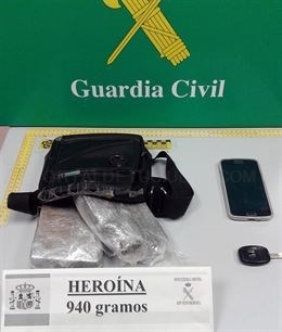 Detenido en Don Benito un conductor tras intentar tirar un kilo de droga por la ventanilla