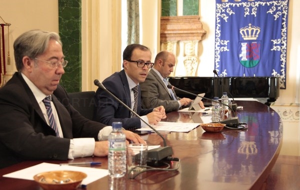 Diputación insta a las Confederación del Guadalquivir a archivar expedientes sancionadores a Ayuntamientos por vertido de aguas