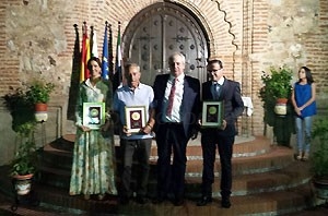 La Diputación de Badajoz, galardonada con la Medalla de Hinojosa del Valle