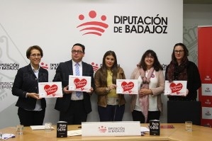 La Asociación para la Donación de Médula Ósea reconoce la labor de la Diputación y de cinco municipios de la provincia.