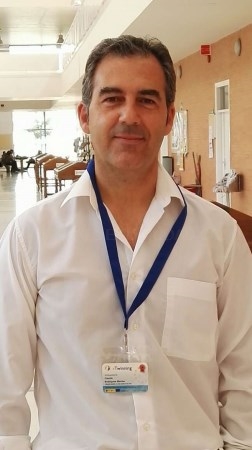 El docente del CEIP ‘Giner de los Ríos’ de Mérida, Camilo Rodríguez Macías, ha sido galardonado con uno de los Premios Nacionales eTwinning 2018.
