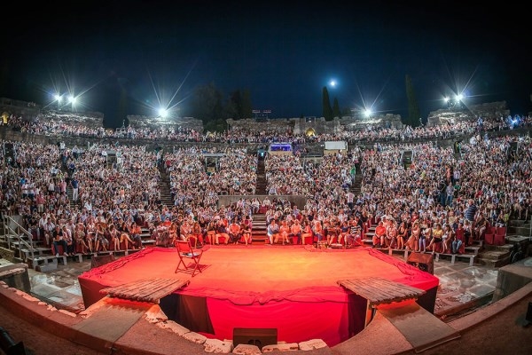 La Medalla de Extremadura  para Festival de Mérida.