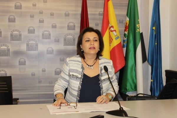 Diez personas trabajan en el Servicio de Información, Valoración y Orientación del ayuntamiento de Mérida