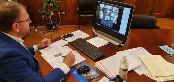 El ayuntamiento creará bonos de consumo para todos y todas las emeritenses para incentivar el comercio local