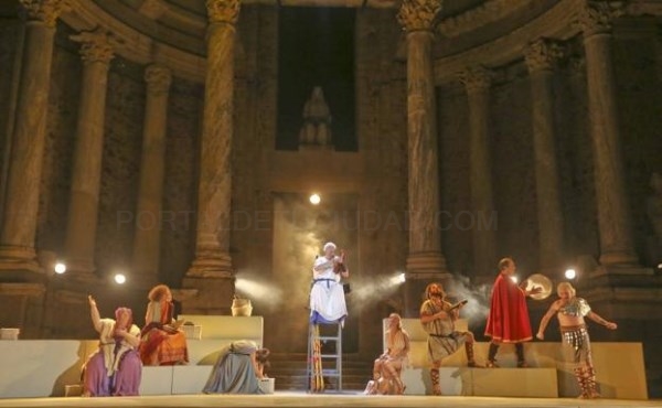 El Festival de Mérida estrena 'La Cestita' en el verano más difícil