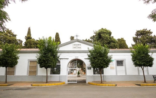 La delegación de Cementerio ultima los preparativos para la celebración del Día de Todos los Santos