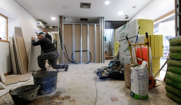Comienzan las obras de modernización de la Oficina de Turismo de la Puerta de la Villa