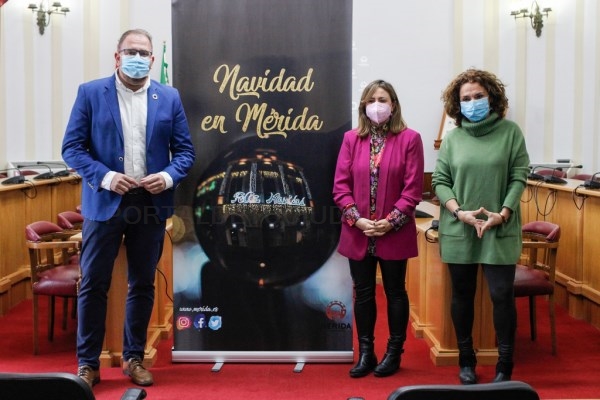 El encendido, esta noche, de la iluminación extraordinaria marca el inicio del programa “Navidad en Mérida”
