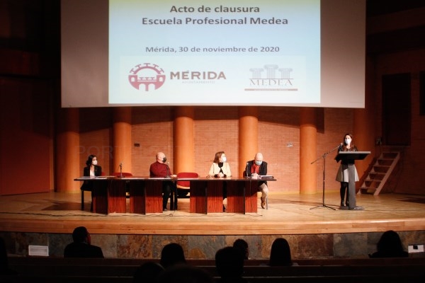 Los 45 alumnos de la Escuela Profesional Medea concluyen su proyecto formativo y de empleo