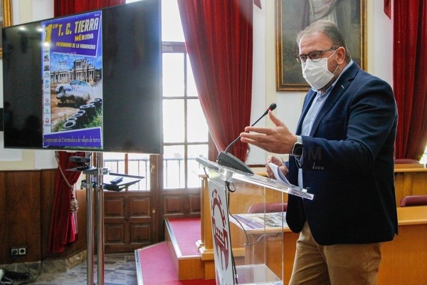 Mérida acoge por primera vez un tramo del Campeonato de Extremadura de Rallies de Tierra