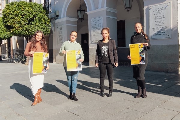 Llénate de Flamenco» ofrece actuaciones, conferencias, formación y convivencia