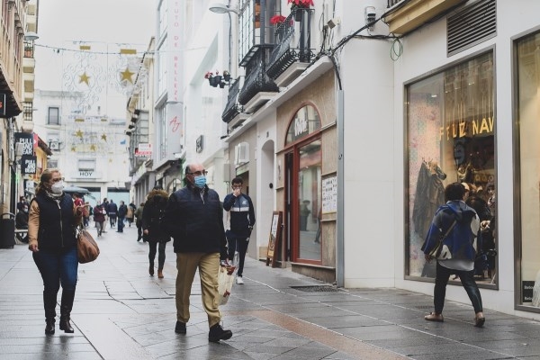 El Ayuntamiento pide a los emeritenses que elijan al comercio local en sus cartas a los Reyes Magos