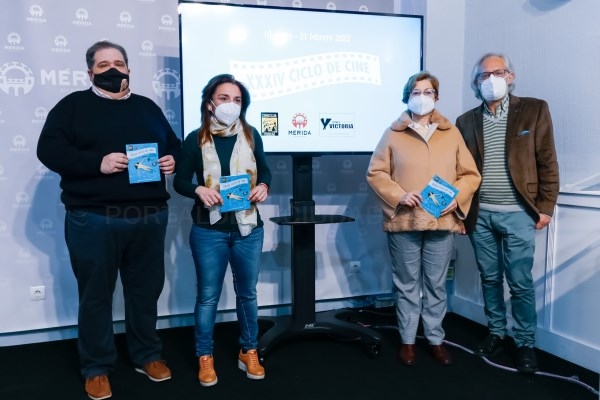 El actor Miguel Ángel Muñoz presentará el próximo lunes en Mérida “100 días con la Tata” patrocinada por el Ayuntamiento de Mérida