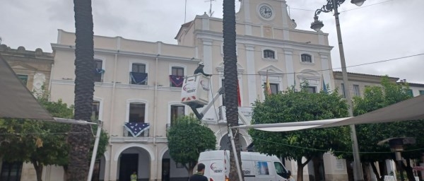 Mérida amplía la iluminación navideña al Templo de Diana