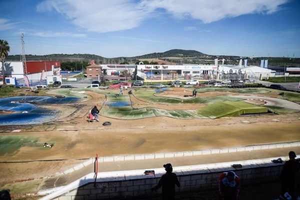 La Junta Local de Gobierno aprueba la cesión del circuito de Automodelismo del Prado al Club de Automodelismo Radio Control Mérida por dos años