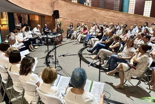 Los clubes de lectura dramatizada de la Biblioteca Municipal cierran el curso con la interpretación de dos obras en el Centro Cultural Alcazaba