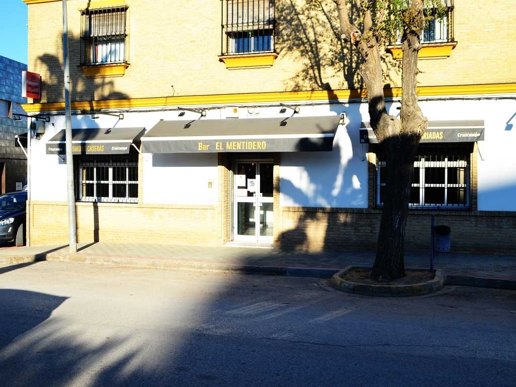 bar el mentidero